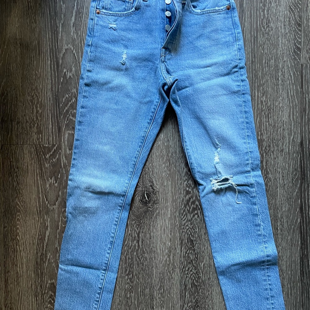 Levis Blue mom Jeans